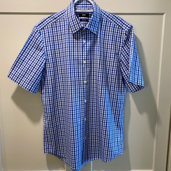 HUGO BOSS Short Sleeve Shirt - Picture 2 of 3